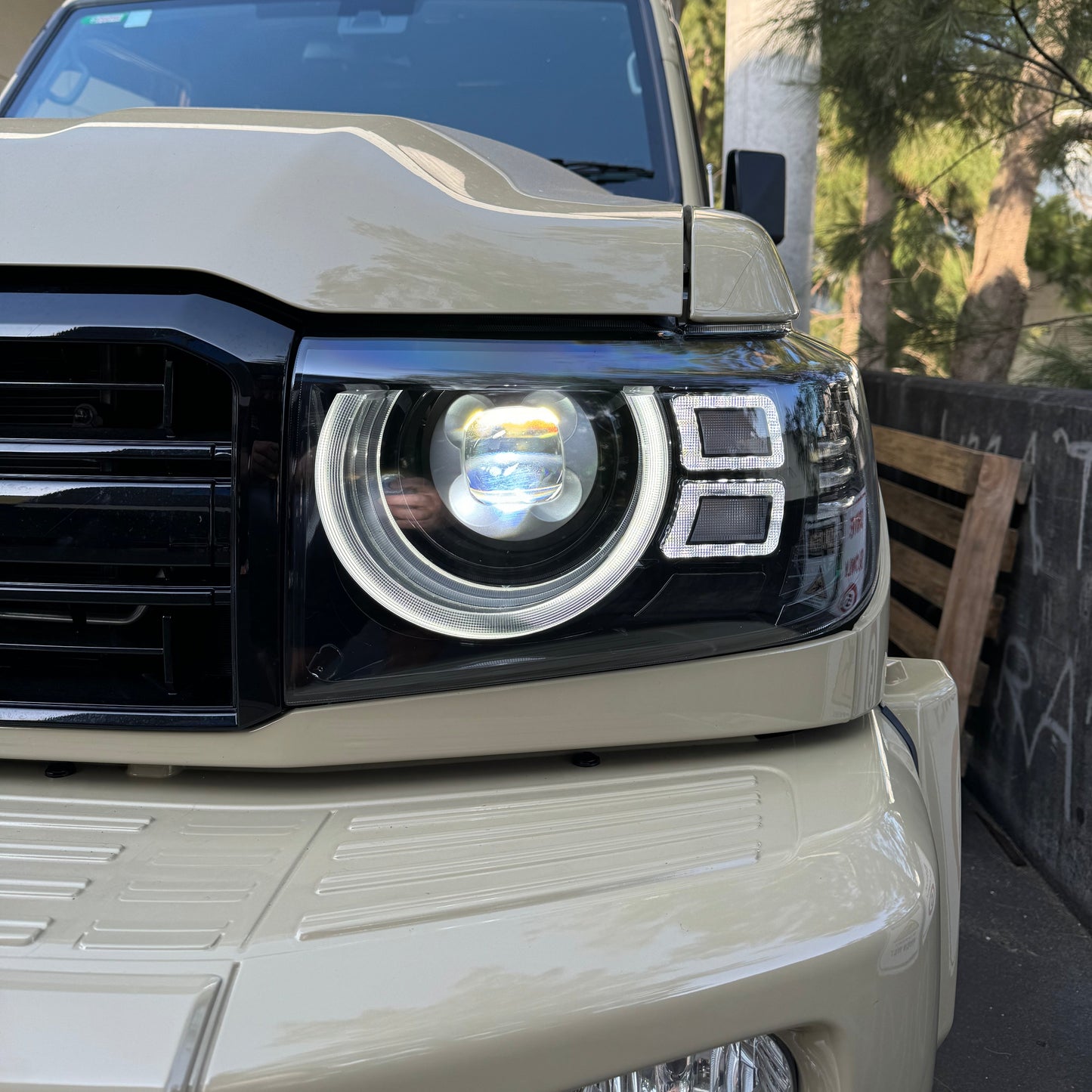Defender Style LED Projector Headlight Replacement