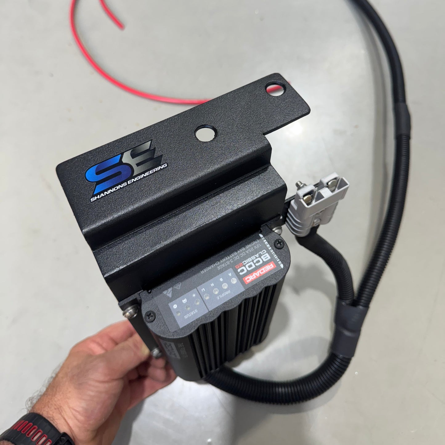 Old Shape 70 Series Redarc BCDC Dual Battery Charger Kit  (fits 2015-2024)