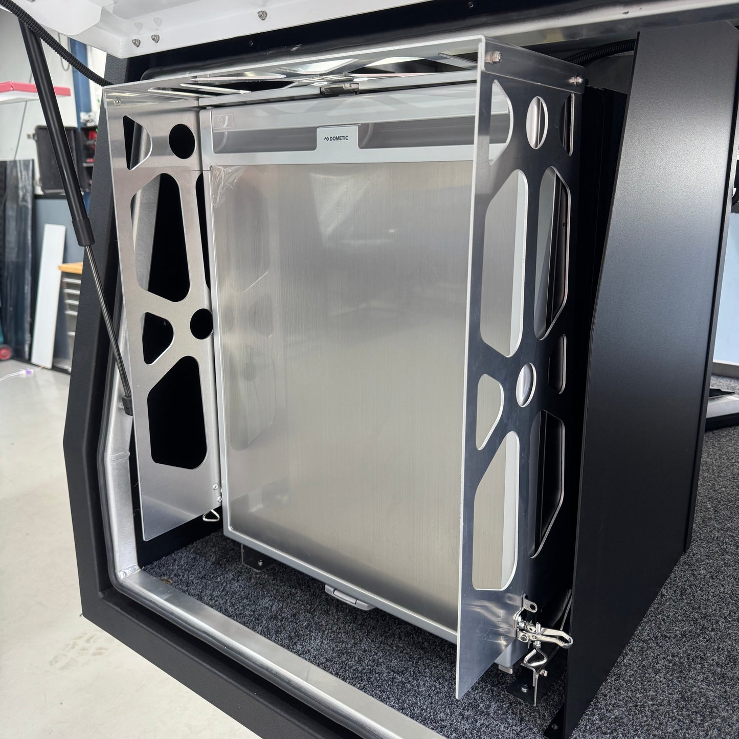 Canopy fridge mount to suit Dometic NRX80 & CRX80