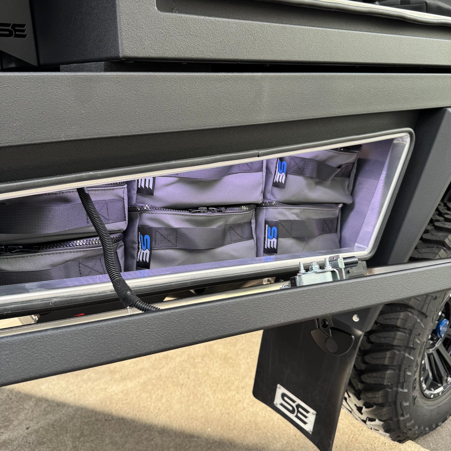 Under-Tray Toolbox Gear Bag Kit