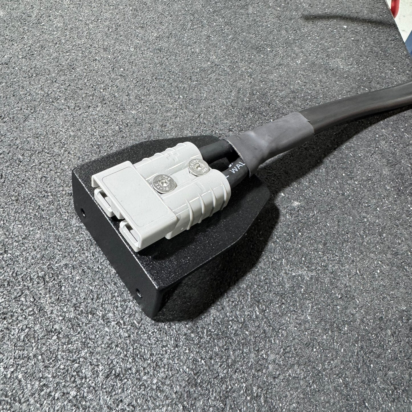 Headboard Anderson Plug Mount