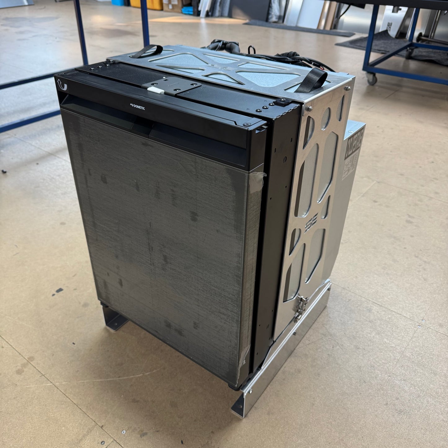 Canopy fridge mount to suit Dometic NRX80 & CRX80