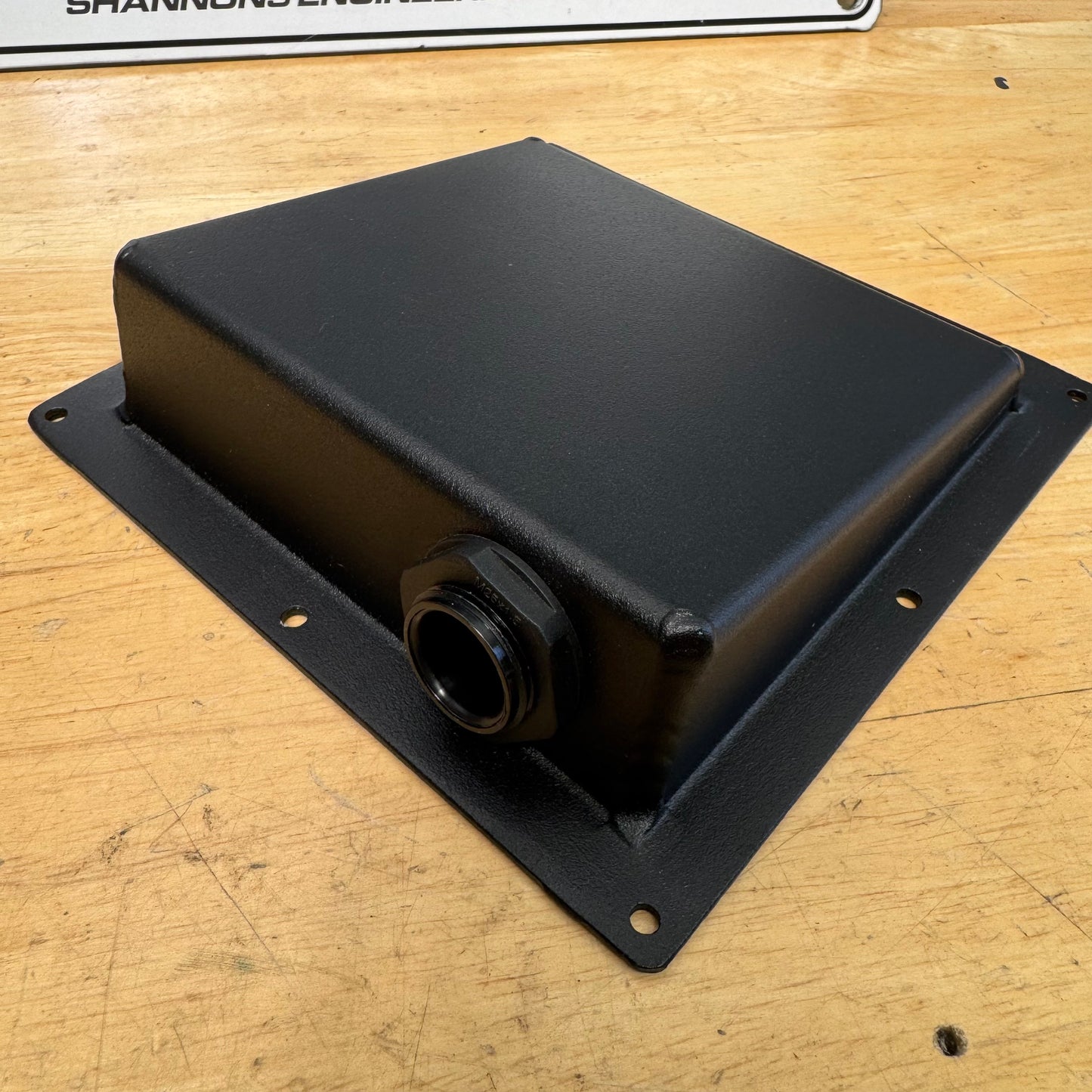 Canopy Cable Entry Mount