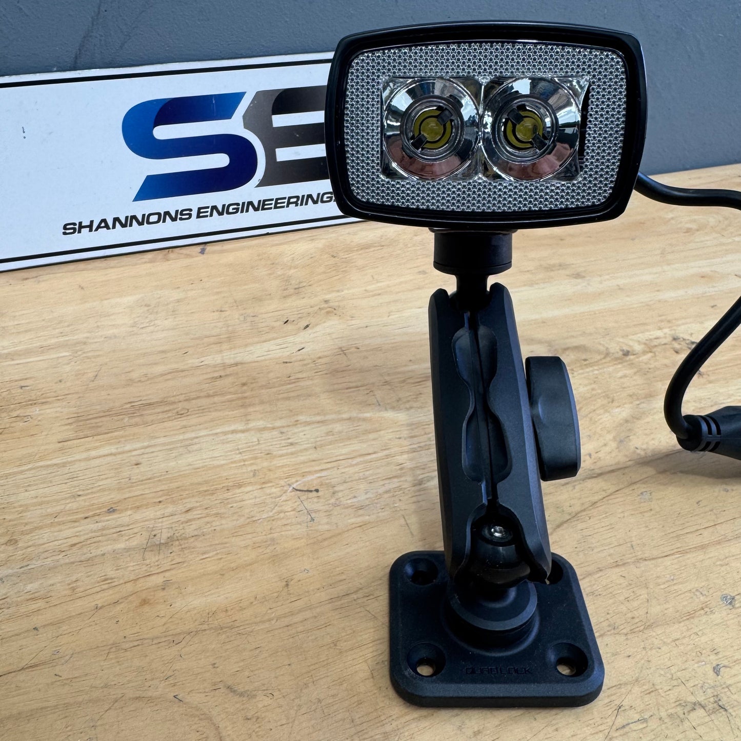 LED 10W Flood Light on Quadlock Mount Gimble - Type 1