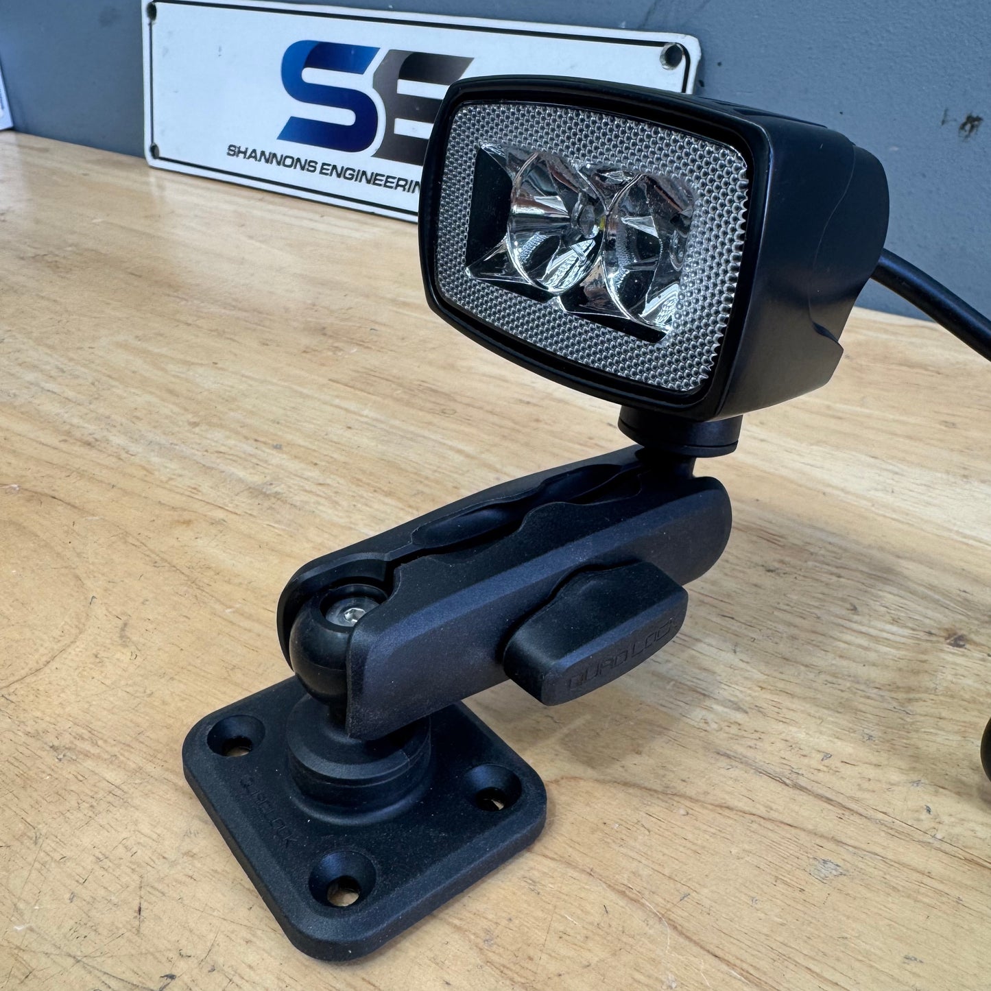 LED 10W Flood Light on Quadlock Mount Gimble - Type 1