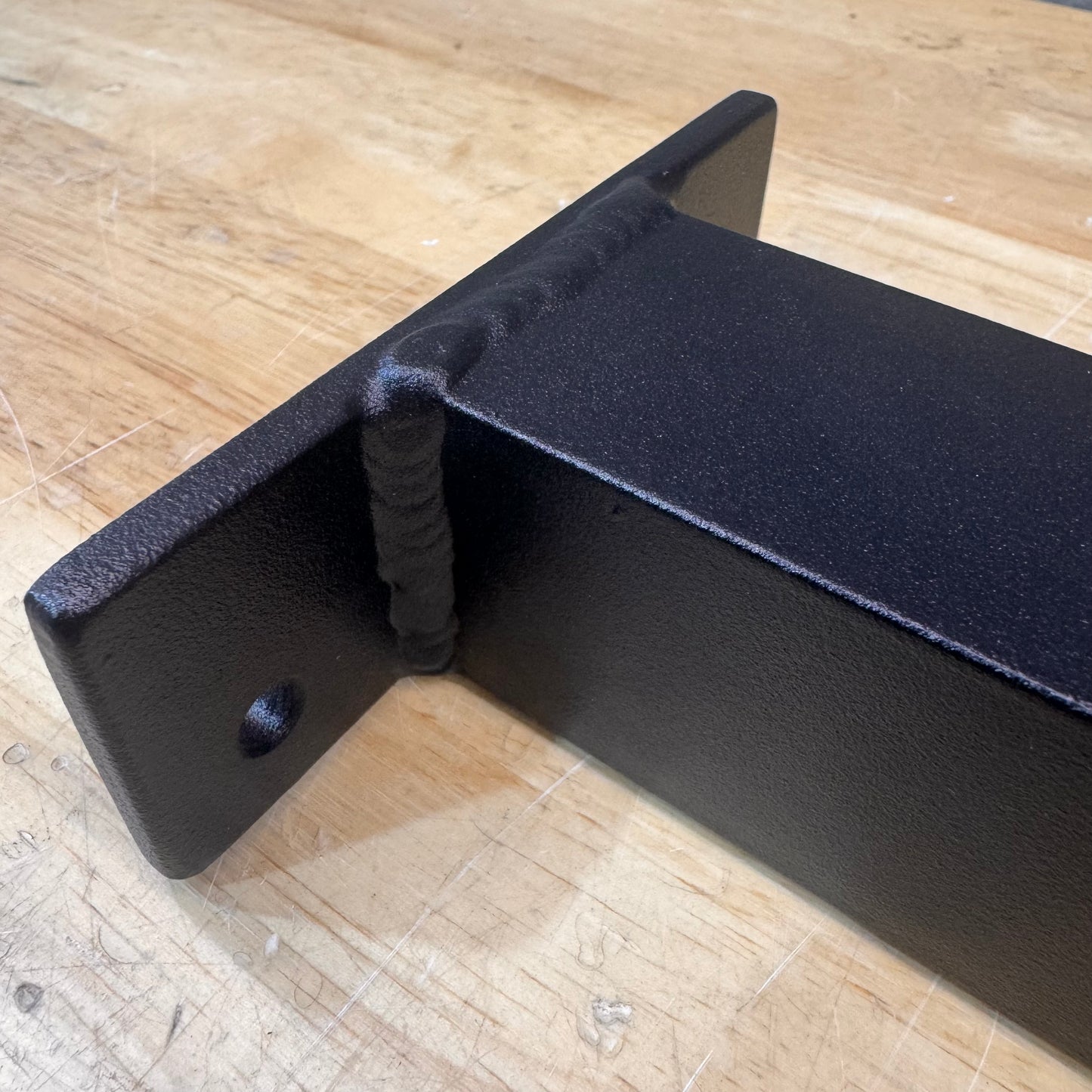 Alucab RTT 12v LED TV Mount