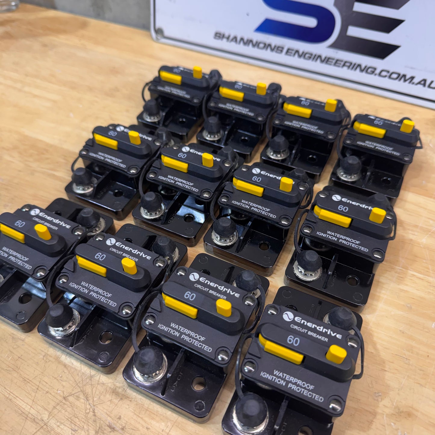 Enerdrive 60a 285 Series Circuit Breaker