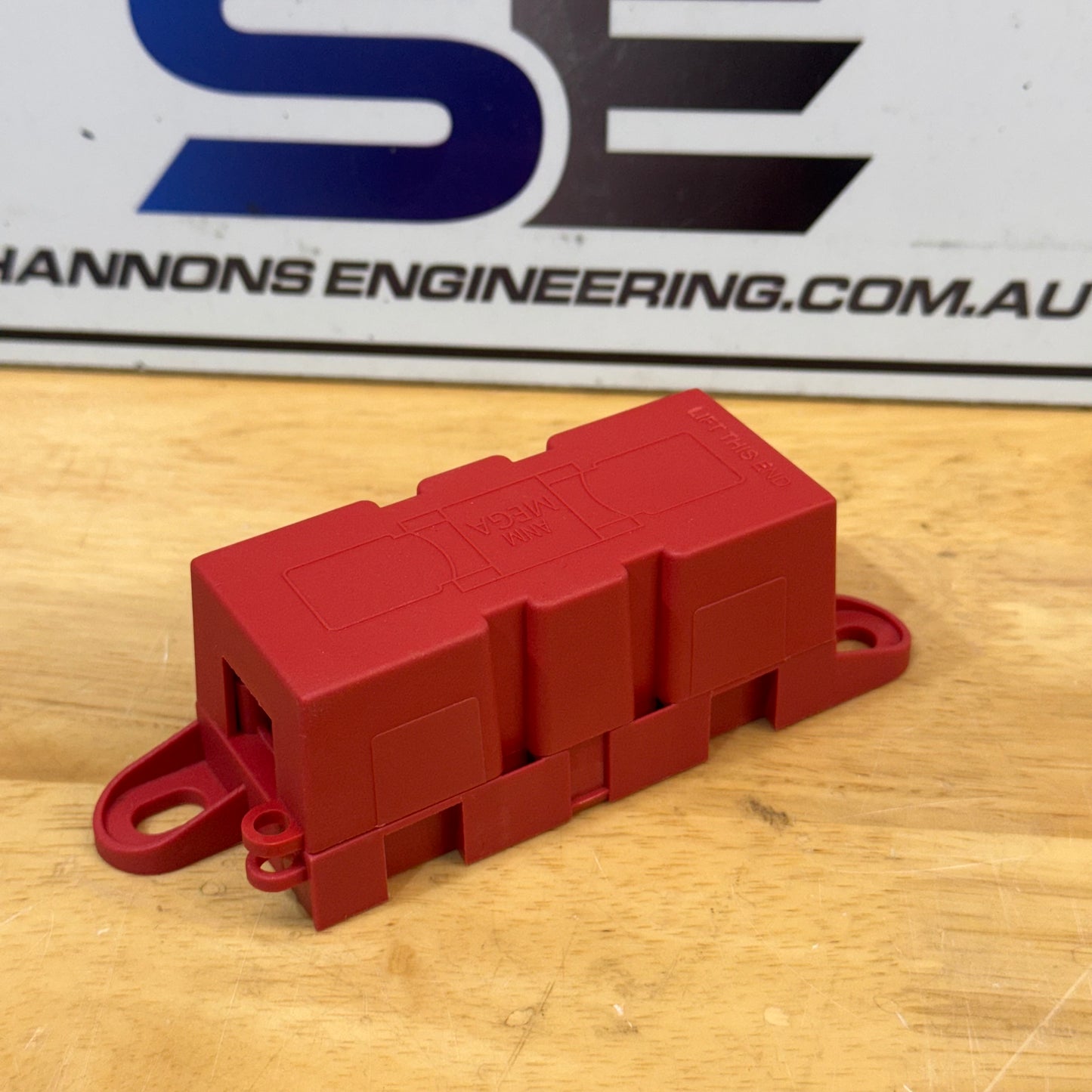 Enclosed Mega Fuse Holder